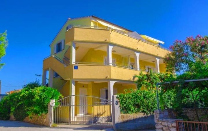 Apartments Petrovic Rogoznica  Exterior photo