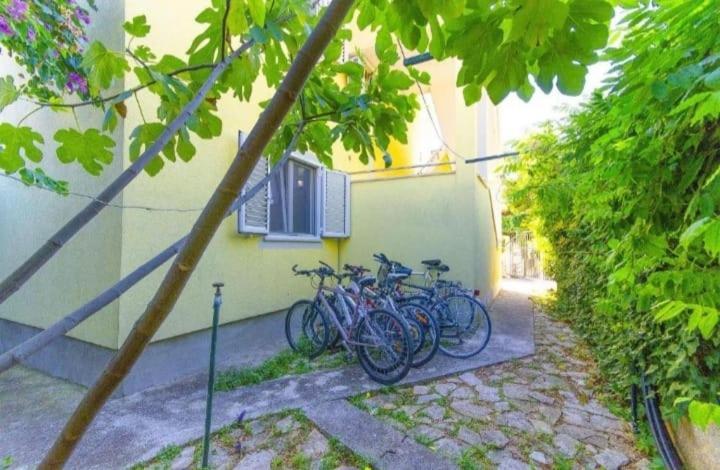 Apartments Petrovic Rogoznica  Exterior photo